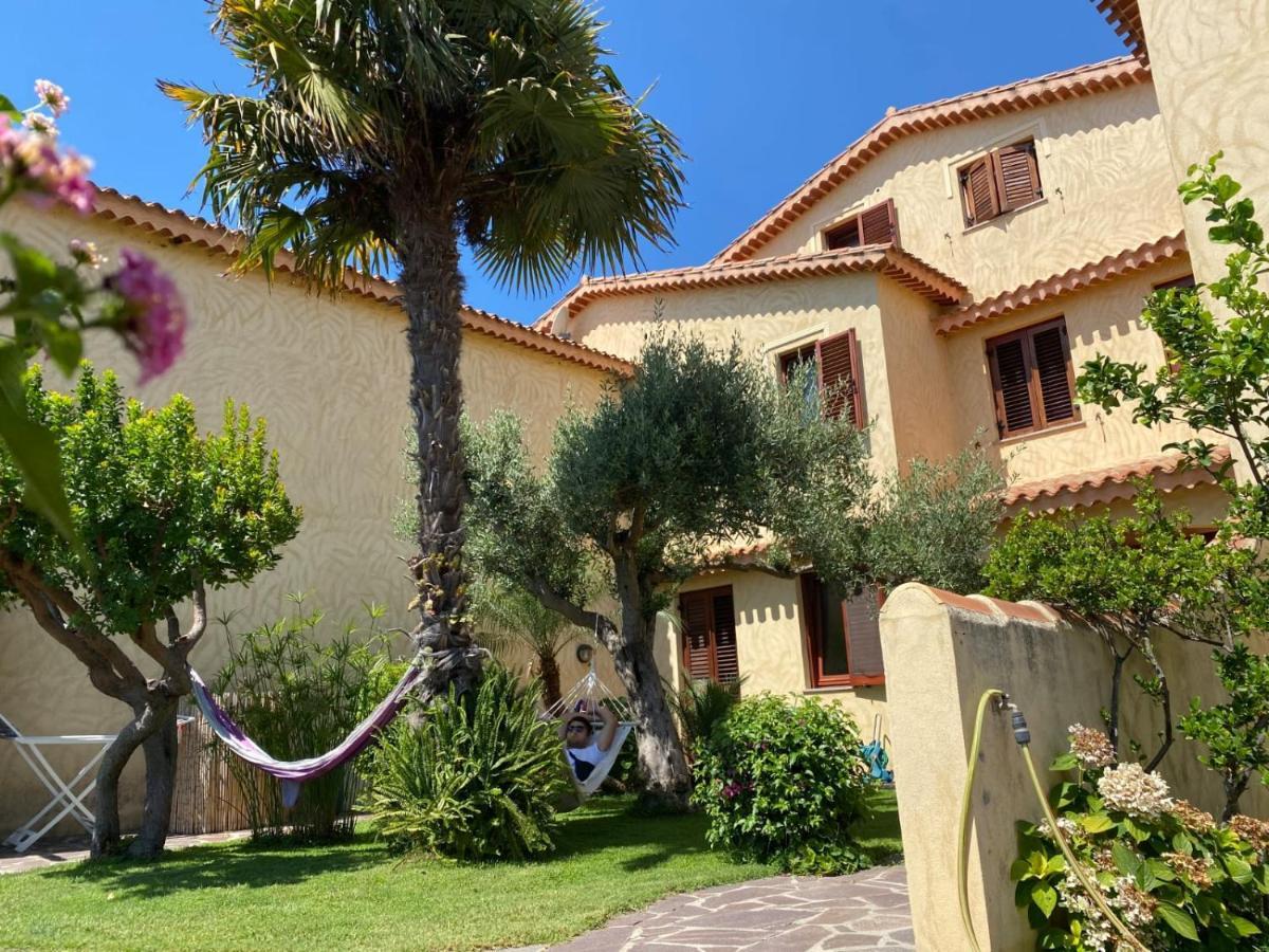 Nora Guesthouse Rooms And Villas 풀라 외부 사진