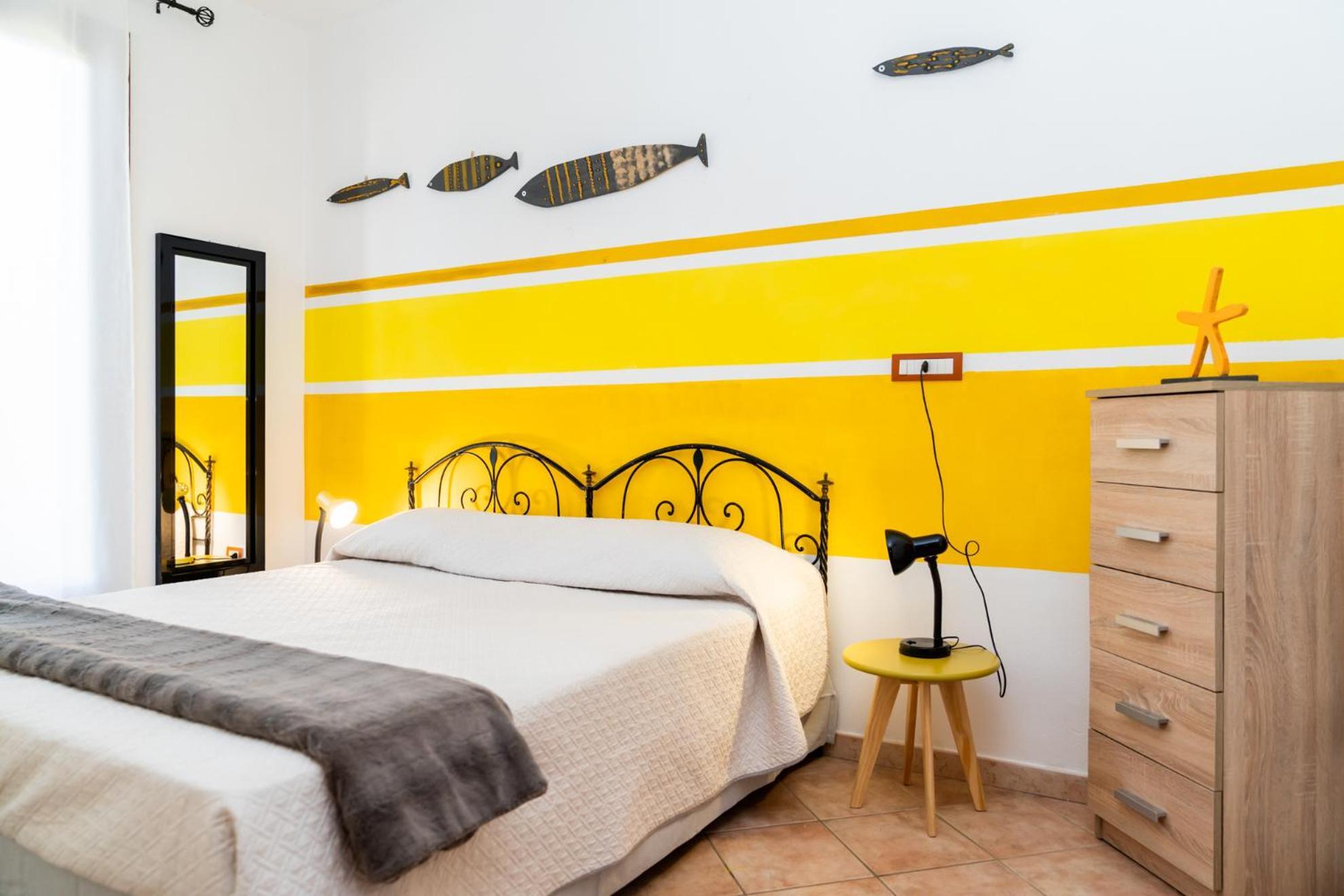 Nora Guesthouse Rooms And Villas 풀라 외부 사진