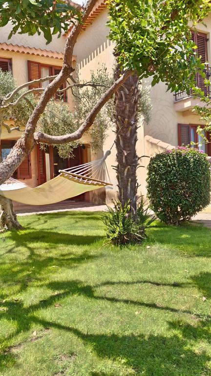 Nora Guesthouse Rooms And Villas 풀라 외부 사진